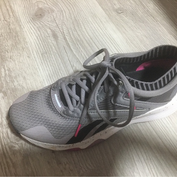 Reebok Women's HIIT Training Shoe Cross Trainer - like new - Picture 8 of 9
